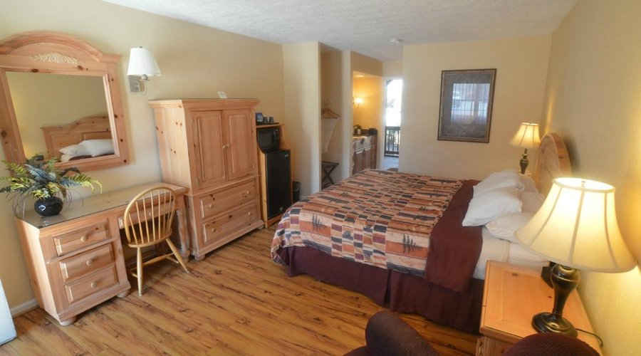 King Room Creekside