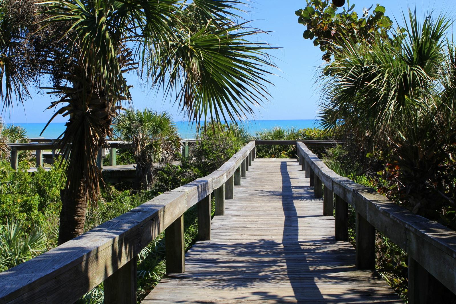 Discover Hidden Gems in Cocoa Beach: A Travel Enthusiast’s Guide