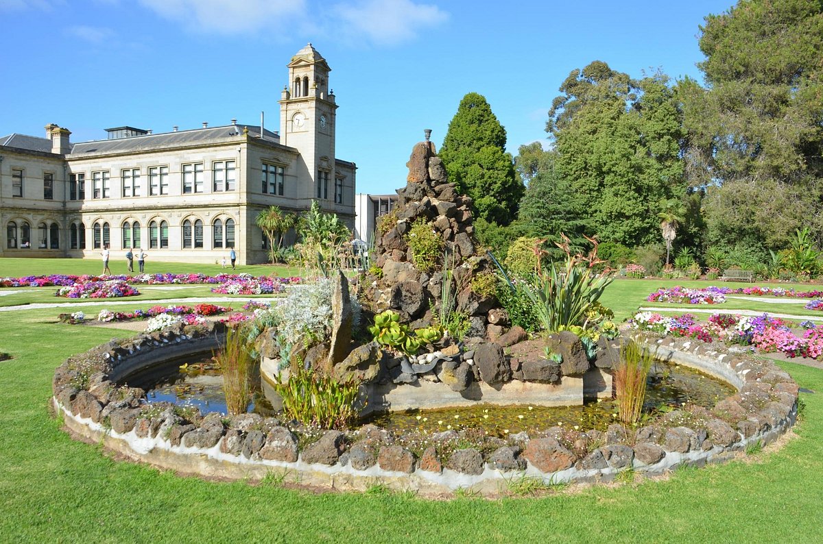 Werribee Park Visitor Guide Map by Parks Victoria