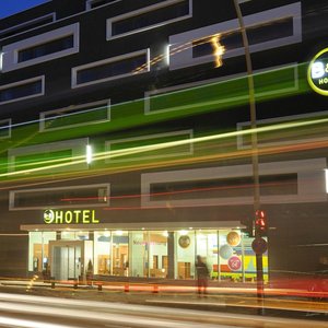 B&B Hotel Hamburg-Altona - Außenansicht