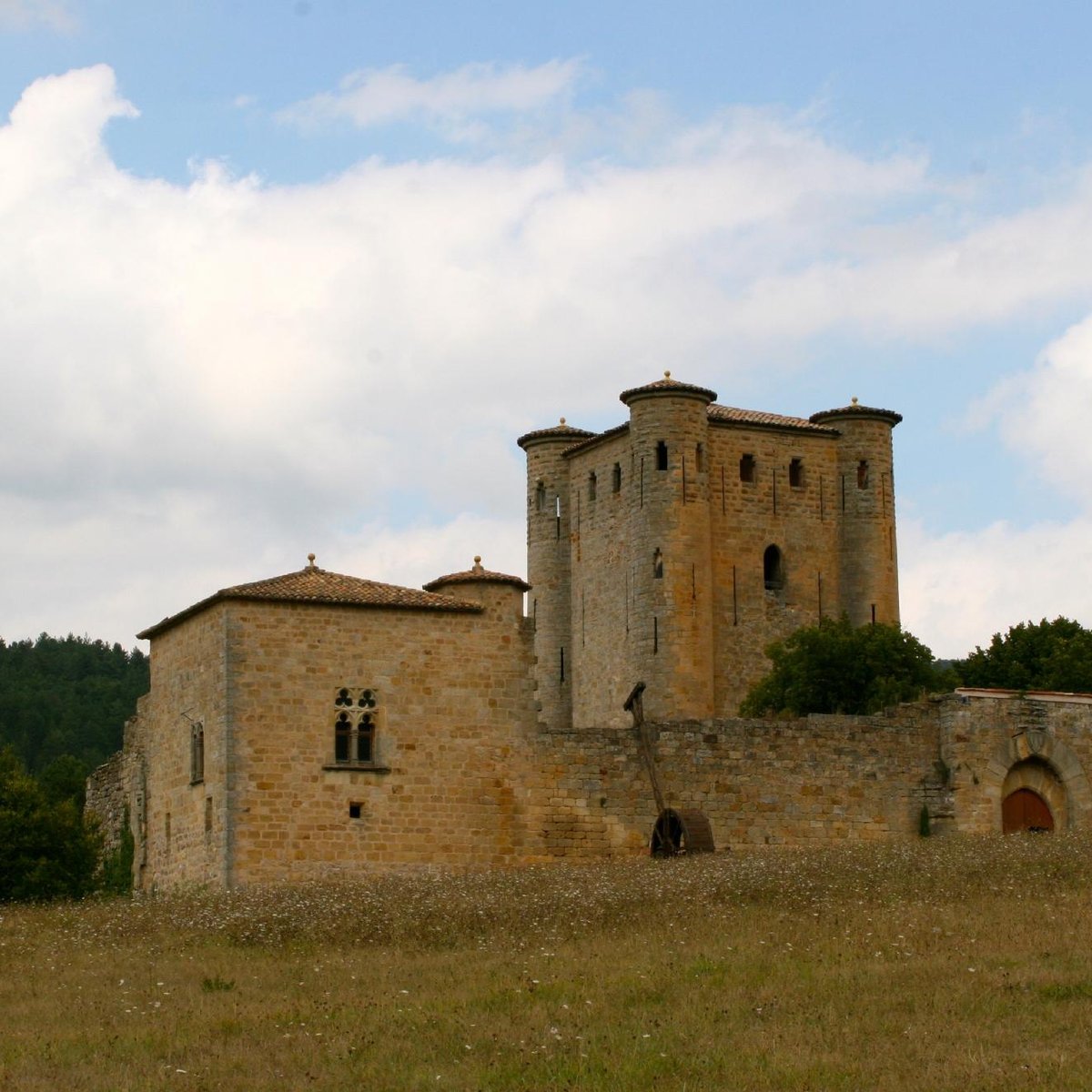 DONJON D'ARQUES - All You Need to Know BEFORE You Go