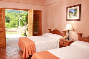 Room & Suite