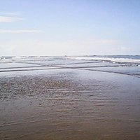 Waves from both side of the Whale Tale