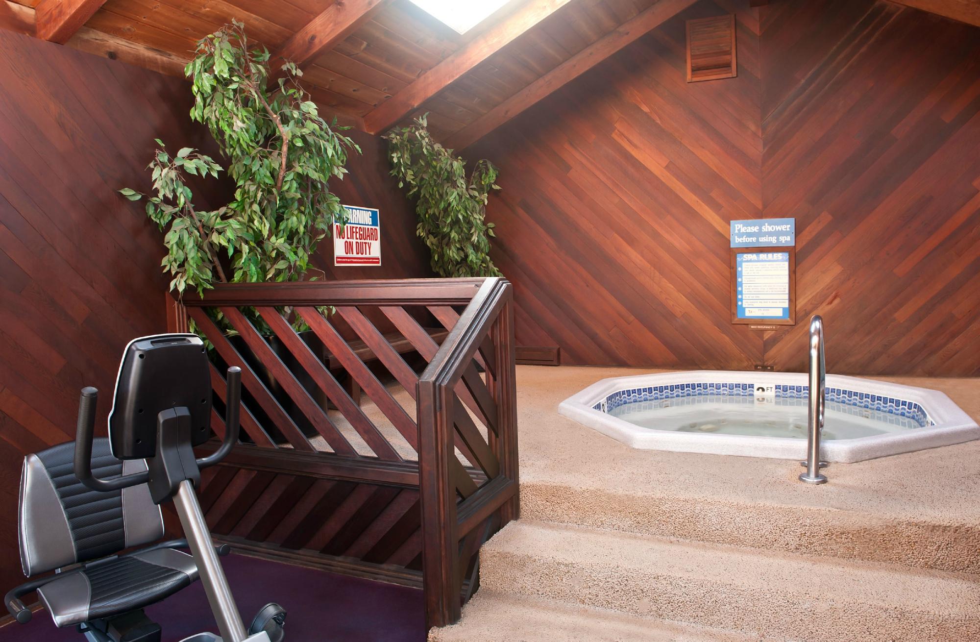 Hotel photo 58 of Lone Oak Lodge.