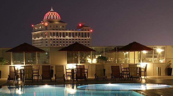 Ivory Grand Hotel near Mall of the Emirates