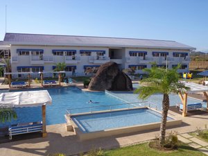 Pool & Beach