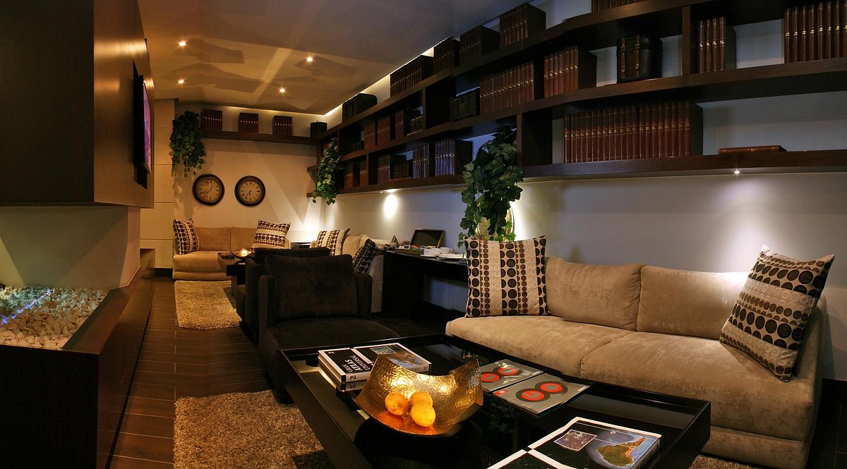 93 Luxury Suites &amp; Residences, hotell i Bogota