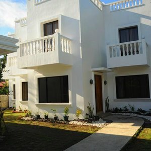 Main Hotel