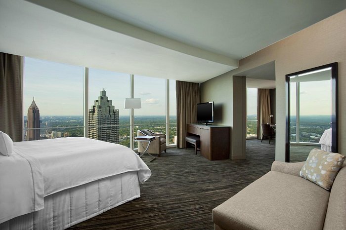 Hotel Report: The Westin Peachtree Plaza - Atlanta, GA 