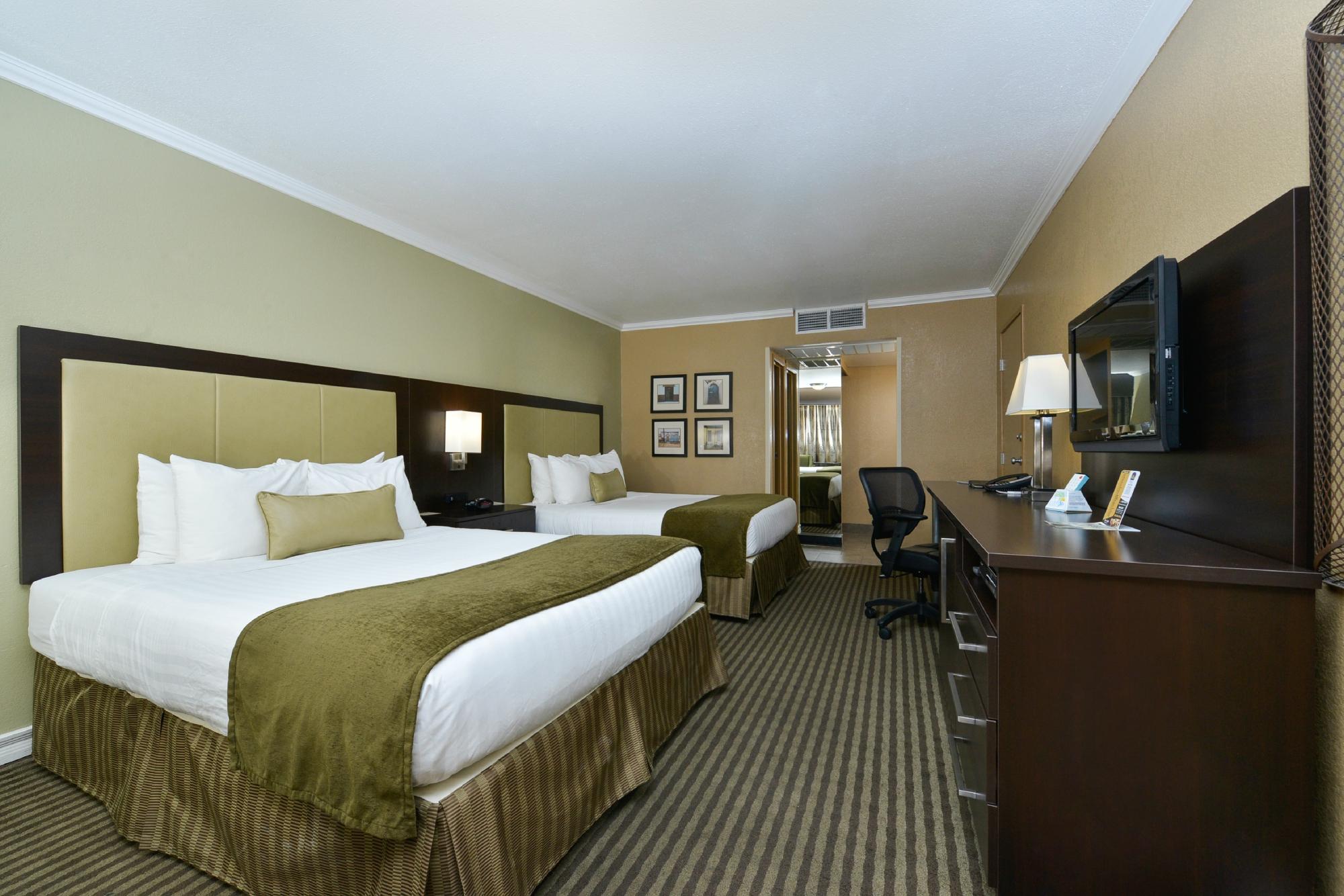 Hotel photo 93 of Best Western Royal Sun Inn & Suites.
