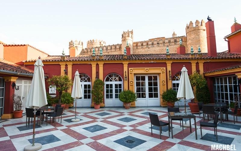 Patio Hotel