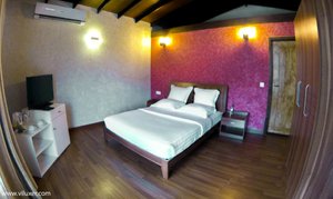 Viluxer Retreat in Fuvahmulah, image may contain: Photography, Bed, Furniture, Monitor
