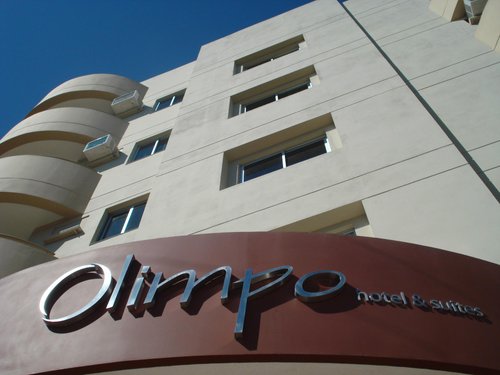 Olimpo Hotel & Suites image