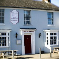 The Station Bar & Restaurant (01760) 722300
