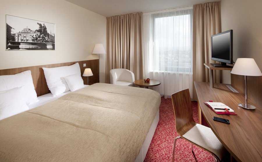 Suite room
