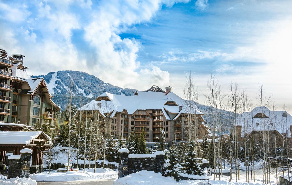 Four Seasons Resort and Residences Whistler, hotel in British Columbia