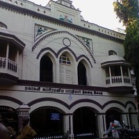 chennai Bharathi memorial- Muralitharan photo