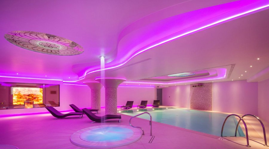 piscins interna ed idromassaggi