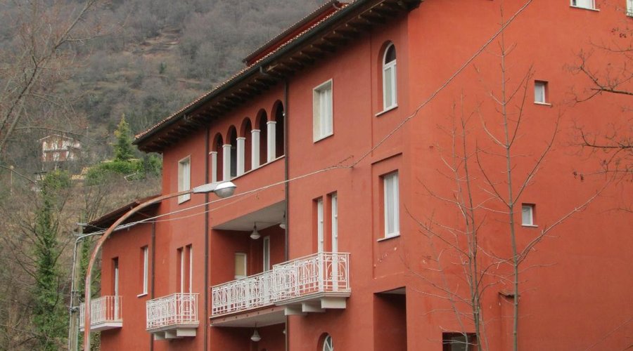 Dall'esterno