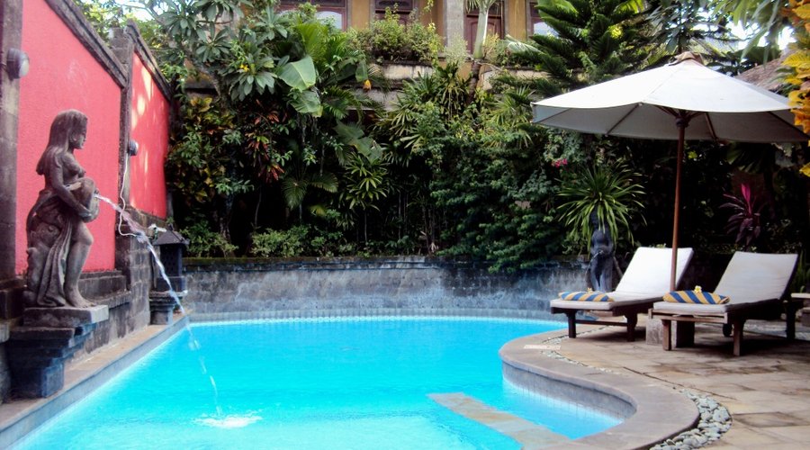 pool area