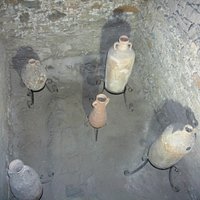 anforas de los fenicios encontradas en los fondos marinos de almuñecar
