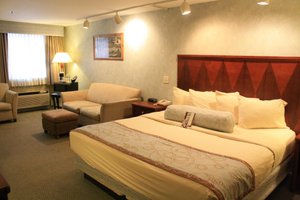 Room & Suite