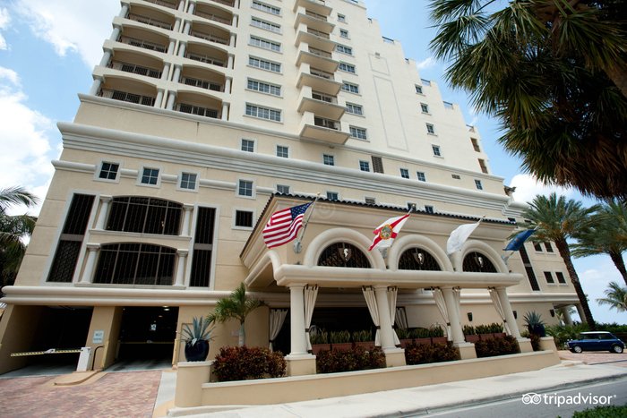 South Florida is home to two of the coolest parking garages in the country  – Sun Sentinel