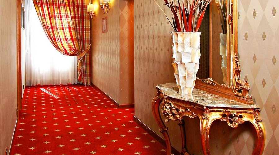 Corridor