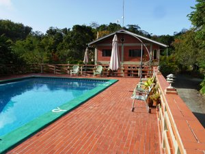 Piscina e praia