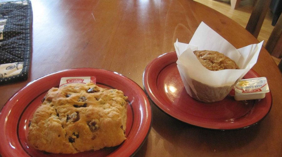 Date scone and mango muffin