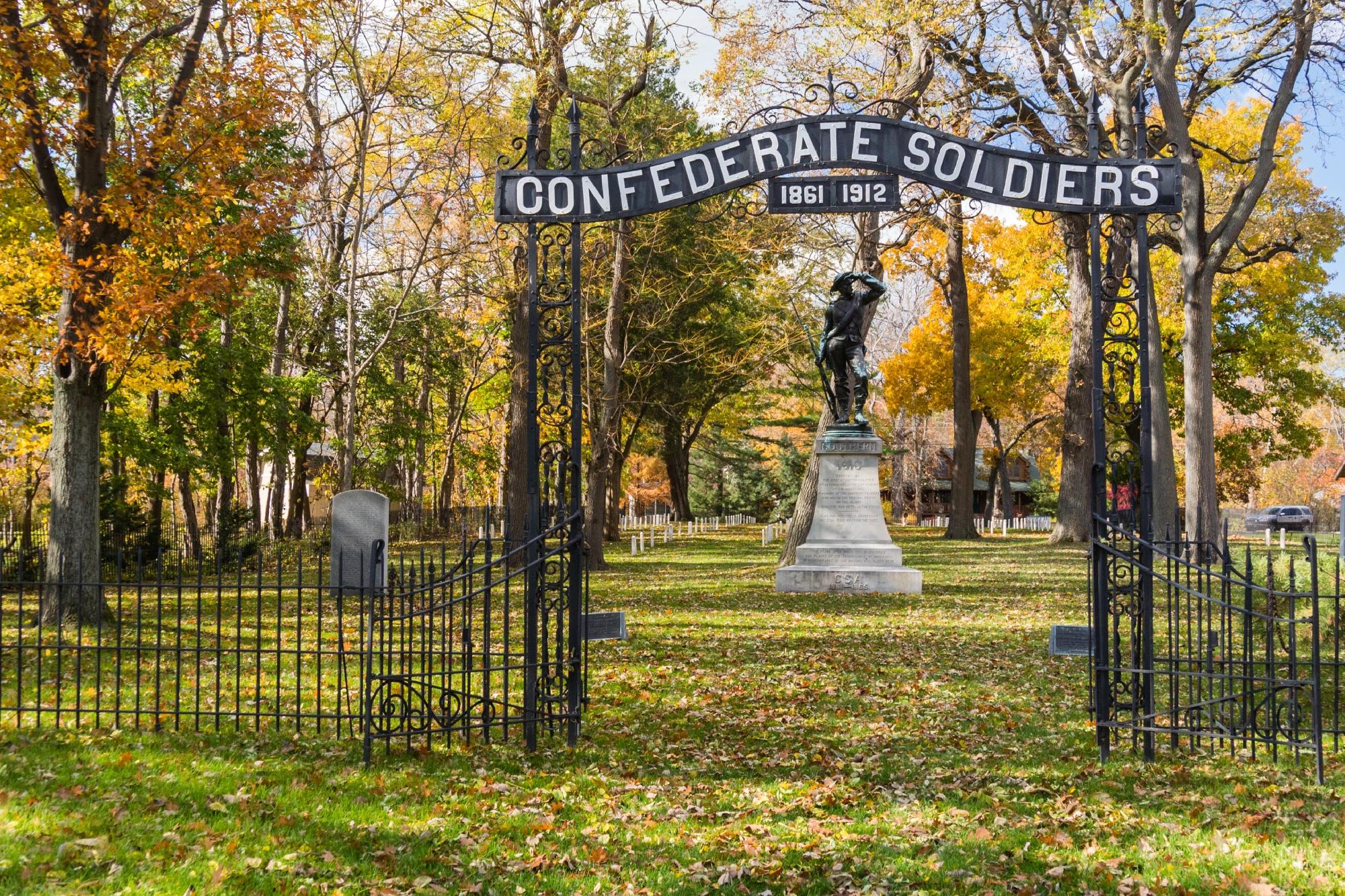 Johnson's Island Confederate Cemetery (Marblehead) - 2022 Alles Wat U ...