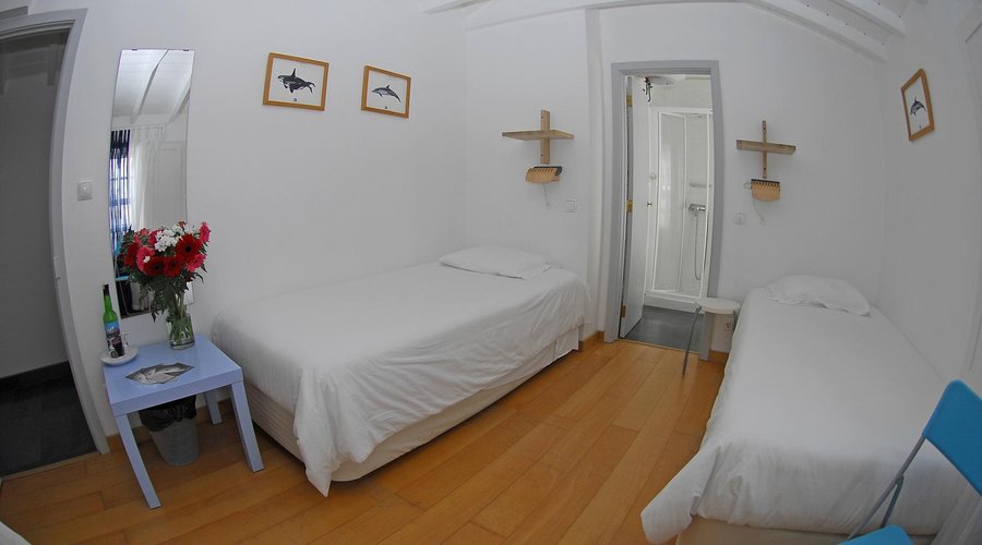 Triple room
