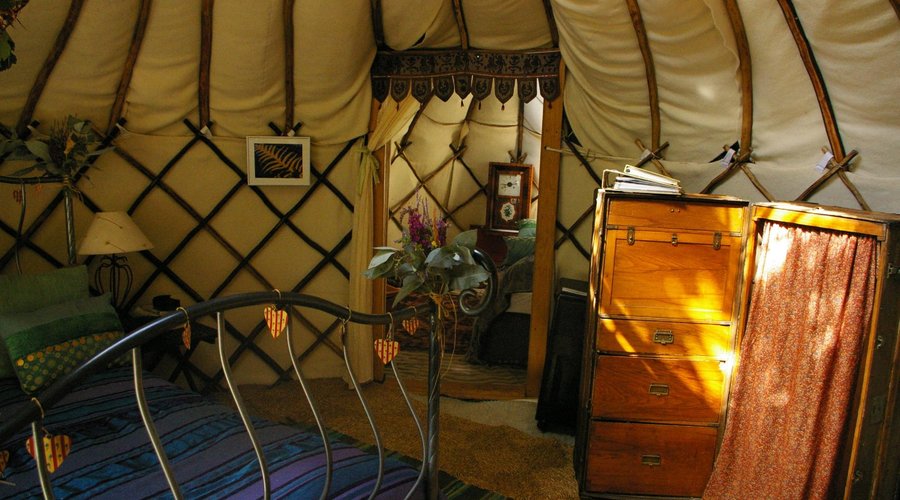 Apple Tree Yurt - Yurt Holiday Portugal