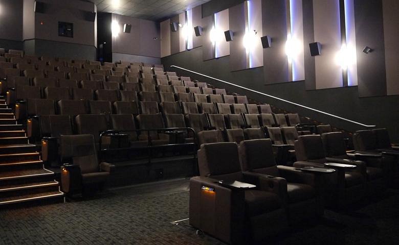 Cinema Cineplex Odeon Brossard image
