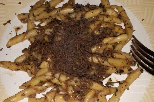 Strozzapreti al ragù bianco e tartufo..eccezionali!!!!