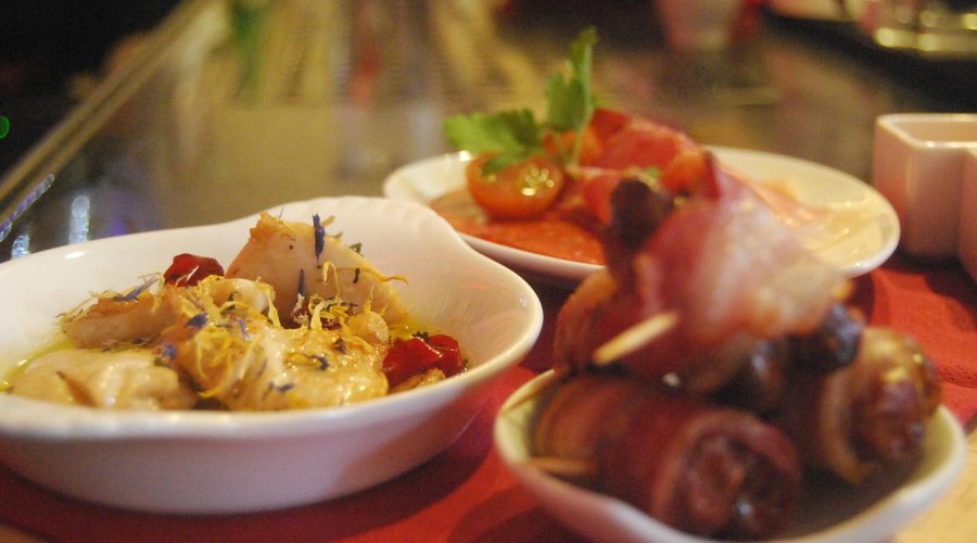 TAPAS