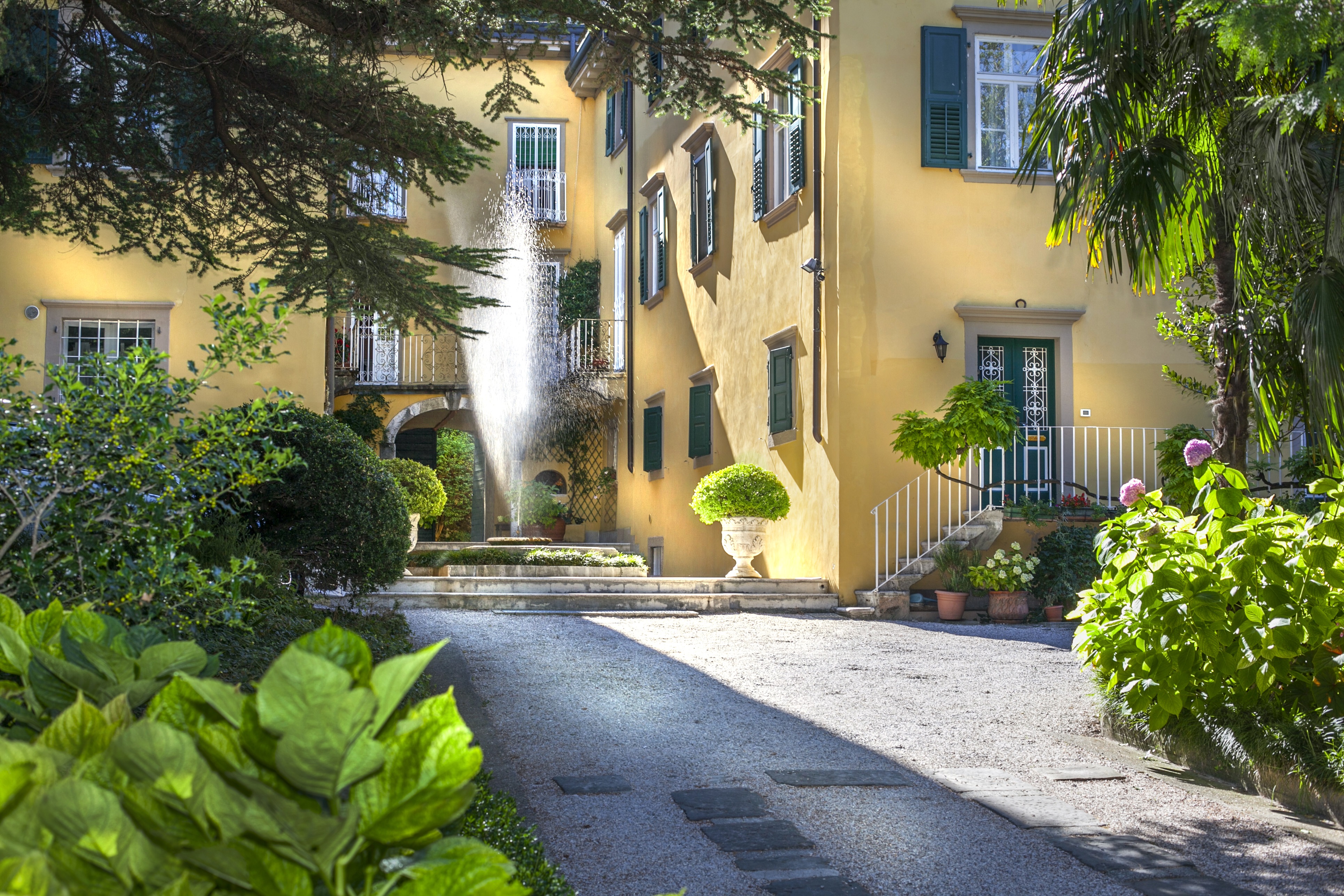 VILLA ANGELICA - Prices & Condominium Reviews (Riva Del Garda, Italy)