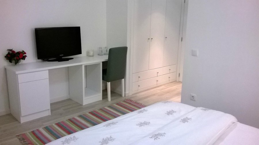 elegant bedrooms