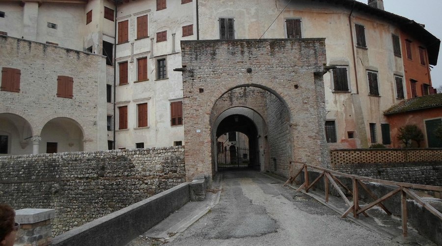 Il castello di Valvasone