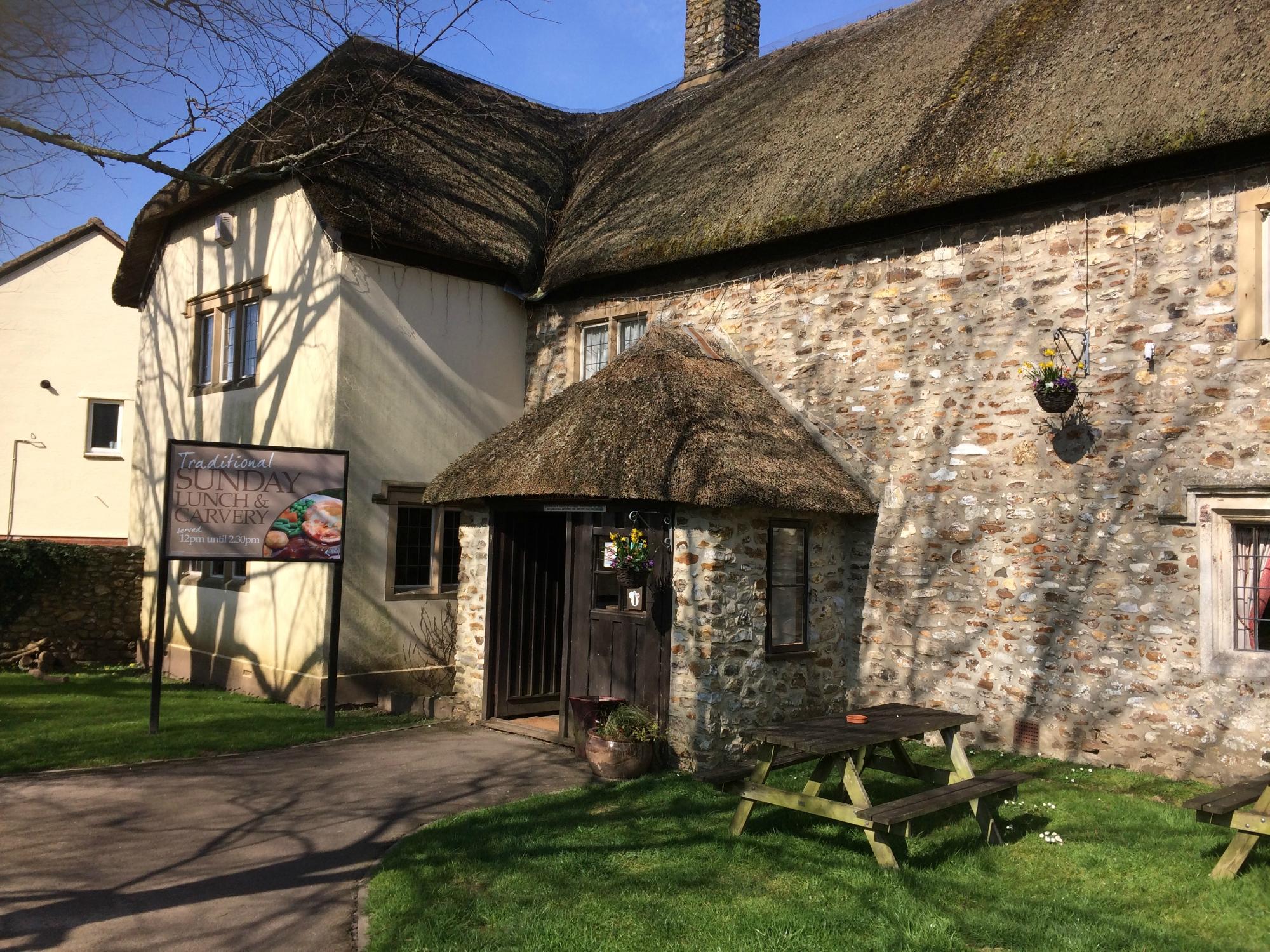 THE HEATHFIELD INN - Updated 2022 Prices & Reviews (Honiton, Devon)