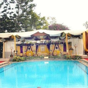 weeding outdoor poolside