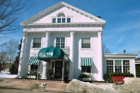 MAPLEWOOD HOTEL - Updated 2022 Prices & B&B Reviews (Saugatuck, MI)