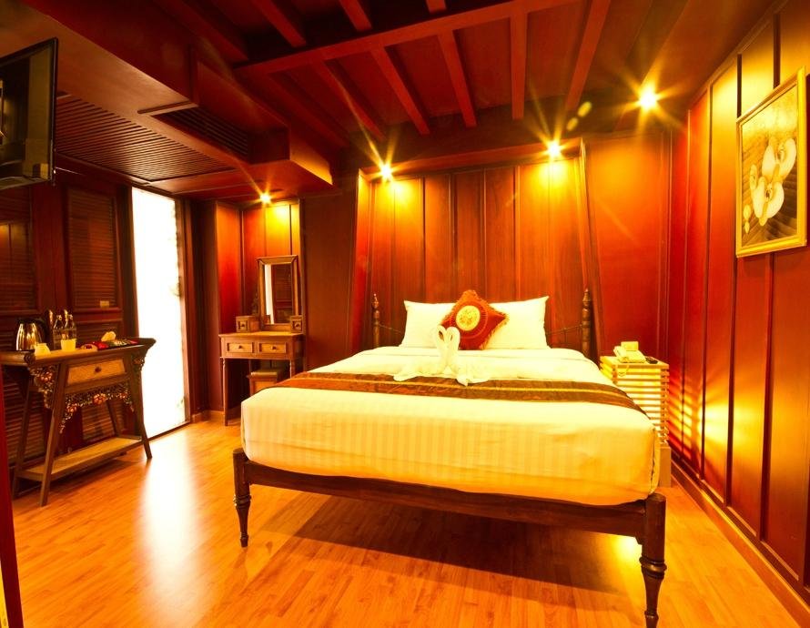 Khum Jao Luang Boutique by null