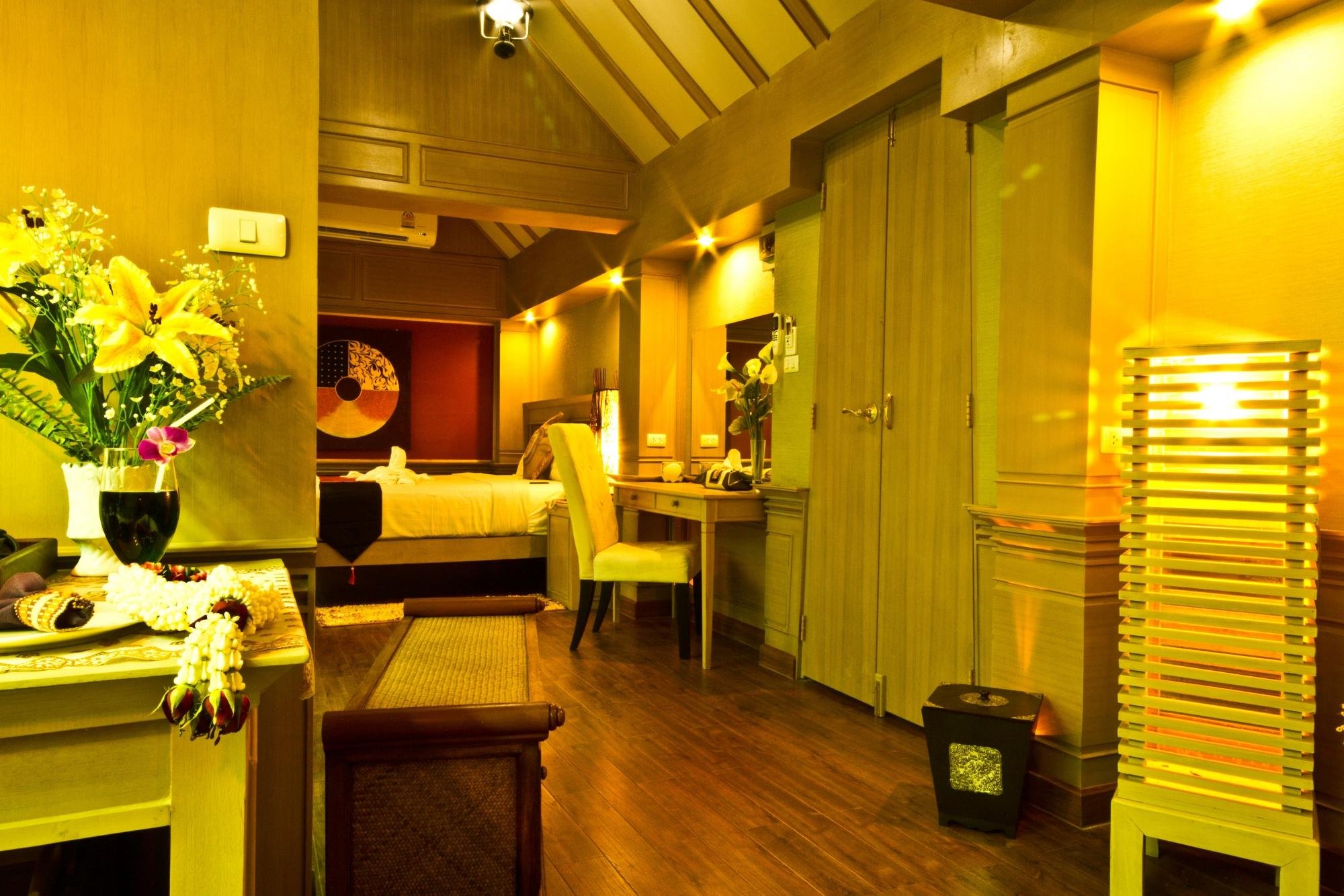 Khum Jao Luang Boutique by null