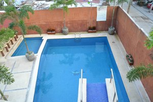 Piscina y playa