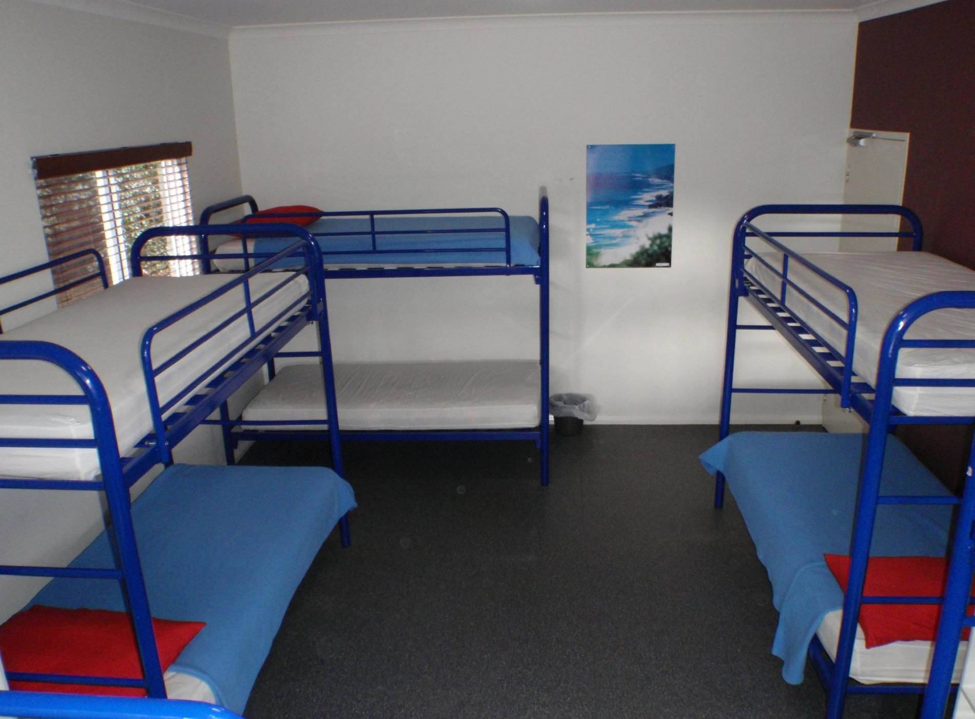Margaret River YHA by null
