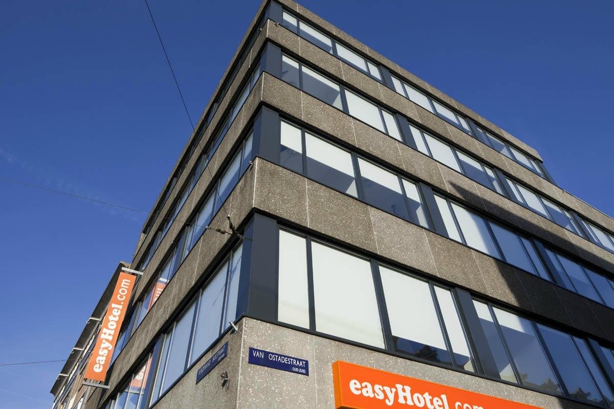 EASYHOTEL AMSTERDAM CITY CENTRE SOUTH Bewertungen, Fotos