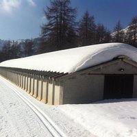 La stalla innevata