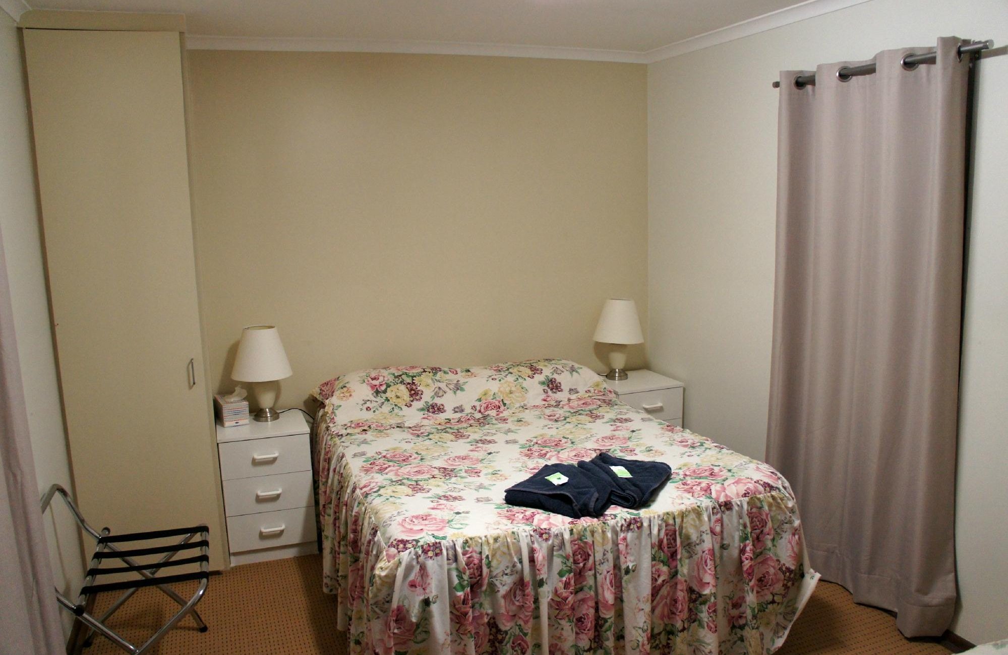 Wave Rock Caravan Park by null