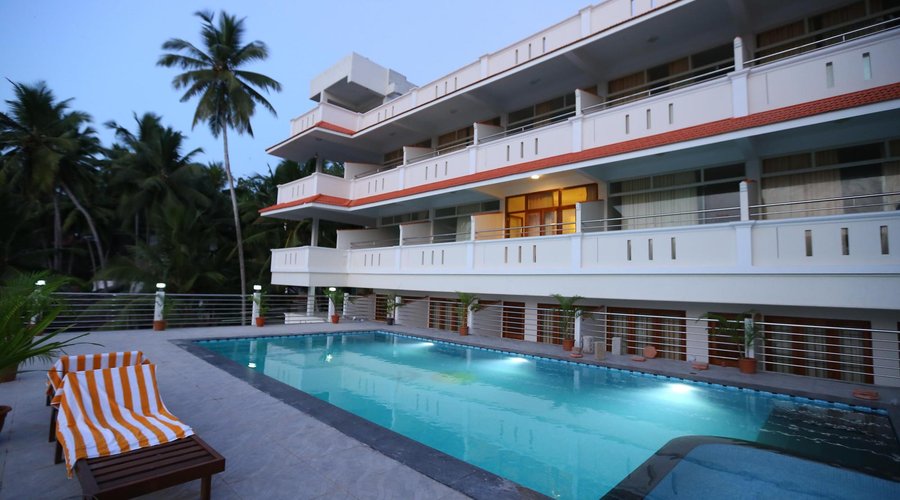 Pool view and Rooms